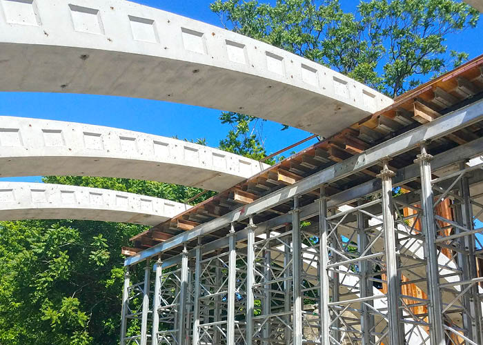 Central Avenue Bridge over Fall Creek ICC Custom EZ-RADIUS, JS Max Aluminum Shoring System Indianapolis, IN