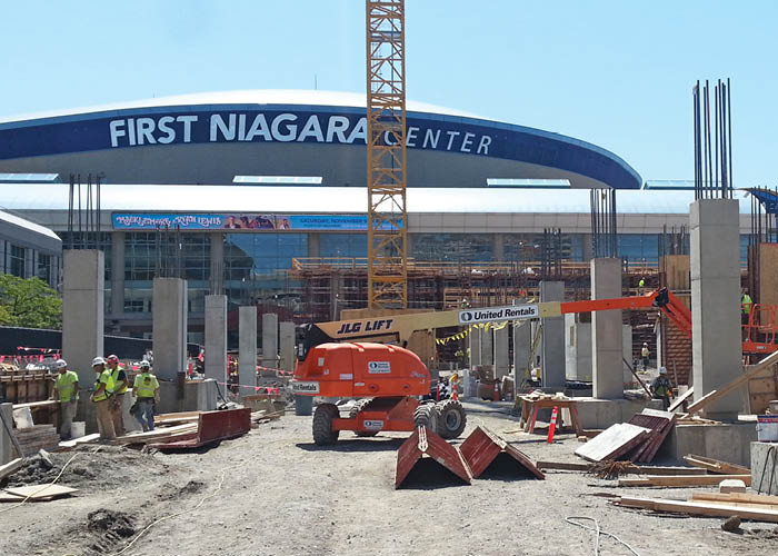 Harbour Centre Mortenson Construction EZ-GANG Forming System, Column Form Panels Buffalo, NY